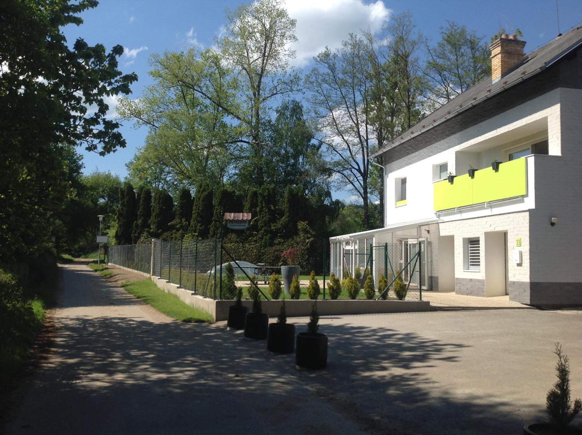 Penzion Zelena Zahrada Kladenske Rovne Exterior foto